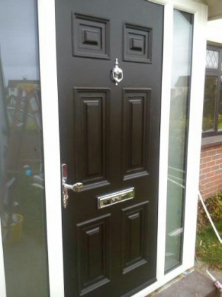 Read more about the article Six Panel Georgian Palladio Composite Door